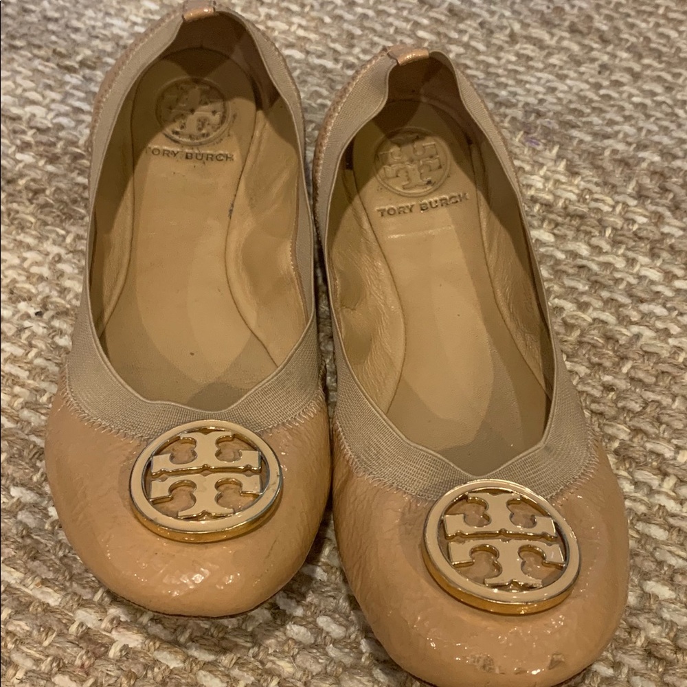 Authentic Tory Burch Size 7.5 Nude Carolina Flats